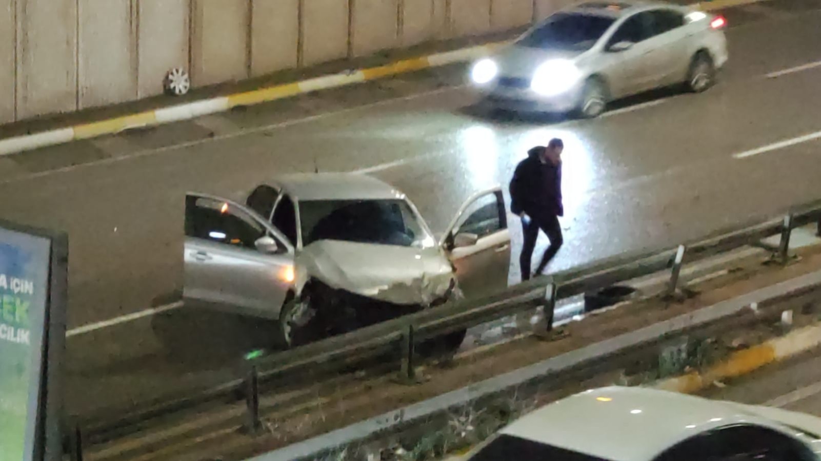 Haliliye’de 3 aracın karıştığı zincirleme kaza