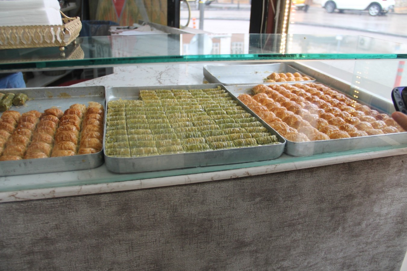 Şanlıurfa’da enflasyona inat 180 liraya baklava satıyor
